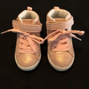 Carter’s Toddler girl shoes Size 5 - Pink & Gold